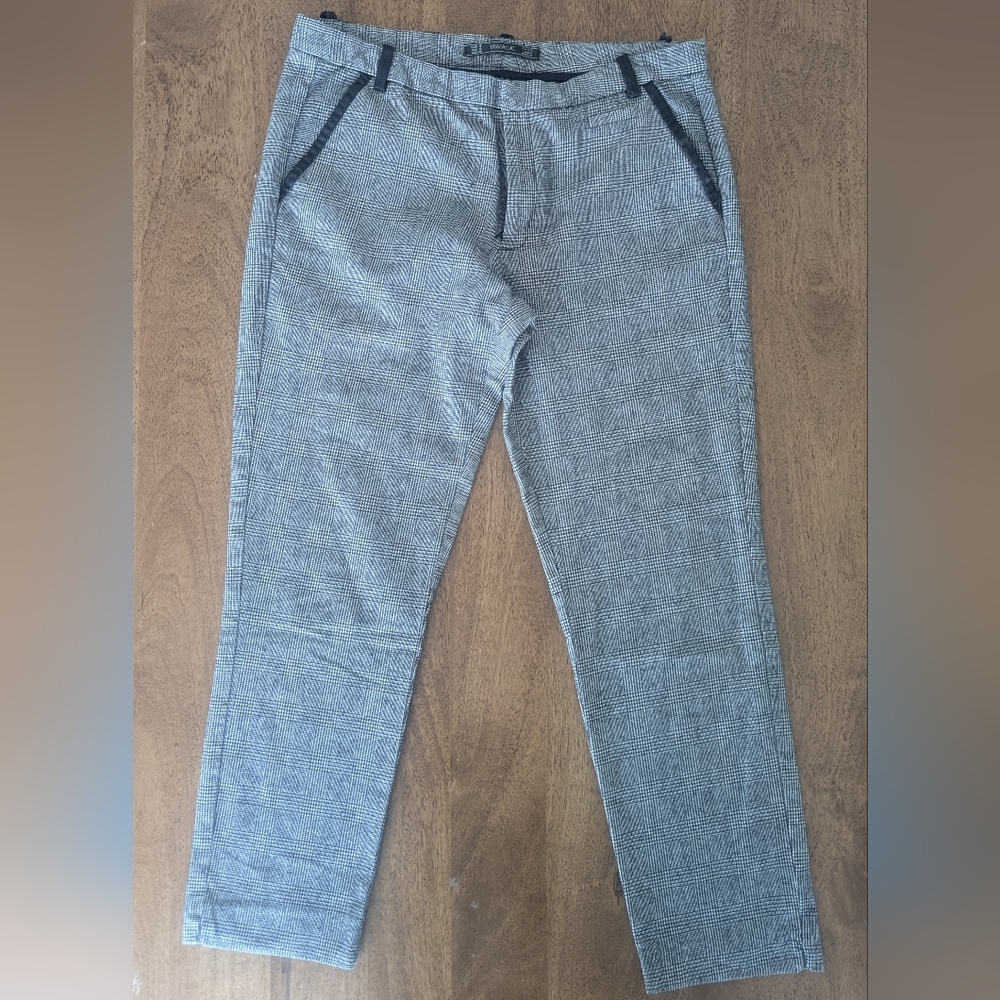 Zara Trafaluc Black and White Checkered Pants